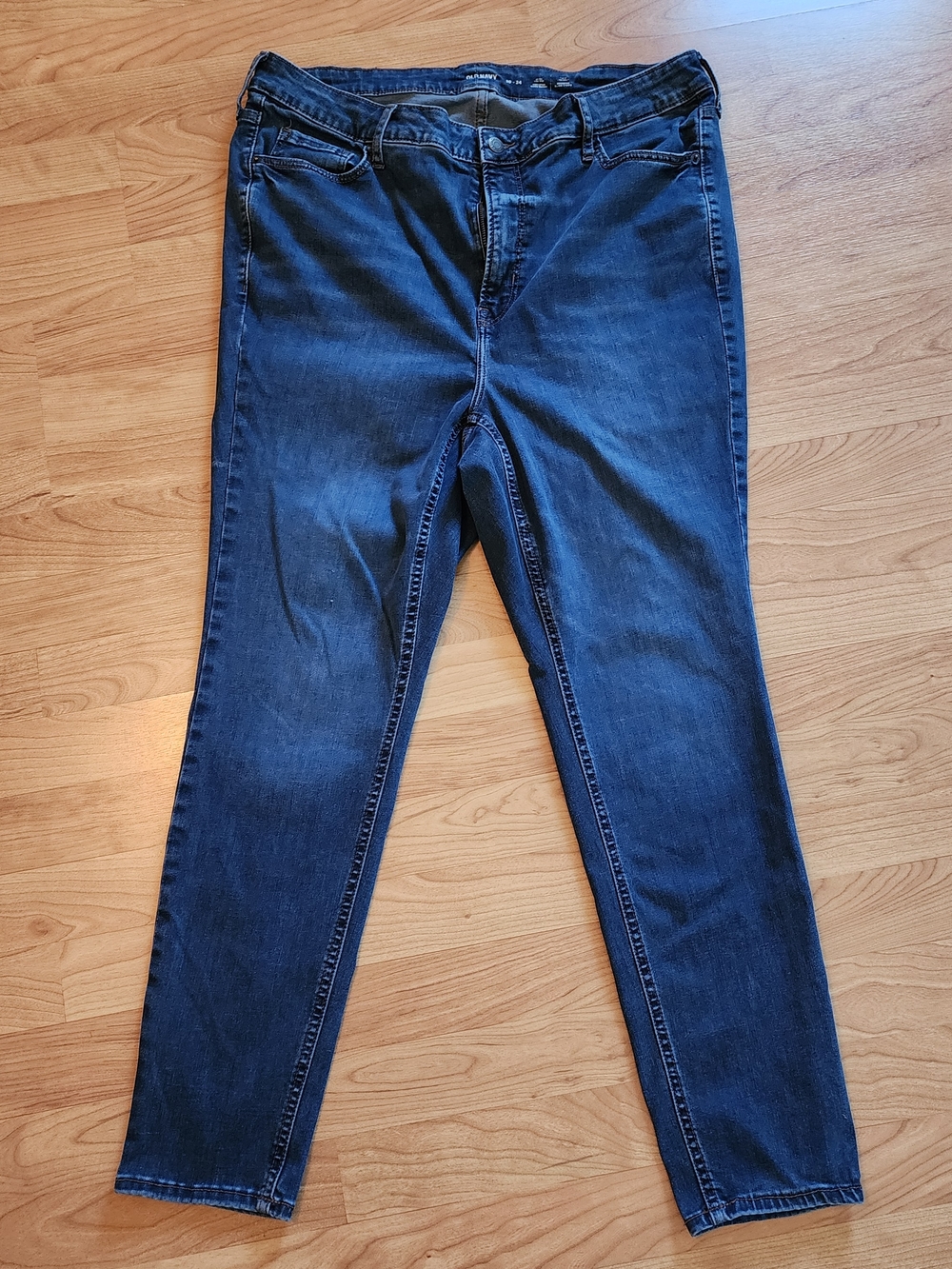 Old Navy Rockstar Dark Blue Super Skinny Jeans High Rise Women Slim Fit Size 20